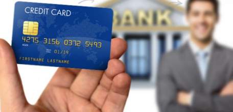 Ельчане ежедневно переводят деньги мошенникам