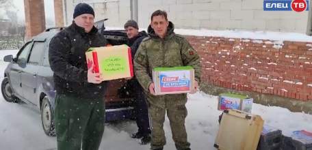 Глава Ельца встретился с бойцами Липецкого гаубичного артиллерийского дивизиона им. Ивана Флёрова