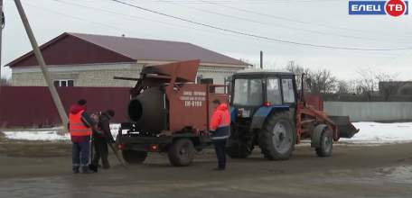 В Ельце возобновили работы по ямочному ремонту дорог