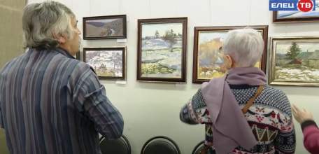 «Аргамач – история, которая вдохновляет»: в Ельце открылась выставка работ художников