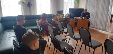 Сотрудники ГИБДД провели профилактические беседы с детьми из семей, состоящих на социальном сопровождении