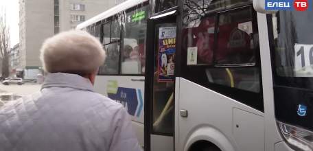 Съемочная группа ЕЛЕЦ ТВ разбиралась в деталях инцидента на городском транспорте