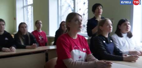 В елецком медицинском колледже им. К.С. Константиновой прошёл историко-патриотический фестиваль