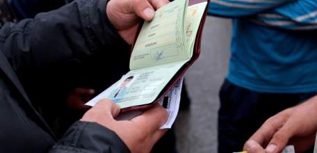 В Ельце сотрудники полиции продолжают мероприятия по выявлению фиктивной регистрации иностранных граждан