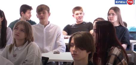 В центре занятости населения Ельца определиться с профессией школьникам помогает талантолог