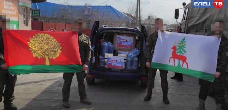 Военнослужащие благодарят ельчан за оказанную помощь