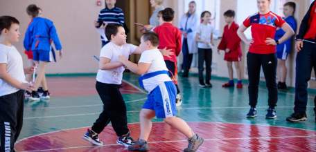 "Самбо в школу" для елецких ребят
