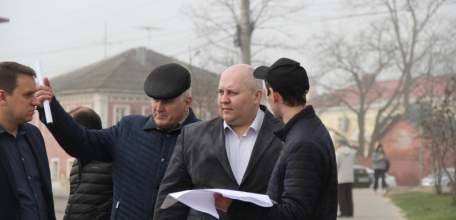 В Ельце прошло выездное совещание по ремонту дорог