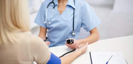 После вмешательства прокуратуры г. Ельца педагогические работники образовательных учреждений прошли обязательный медицинский осмотр