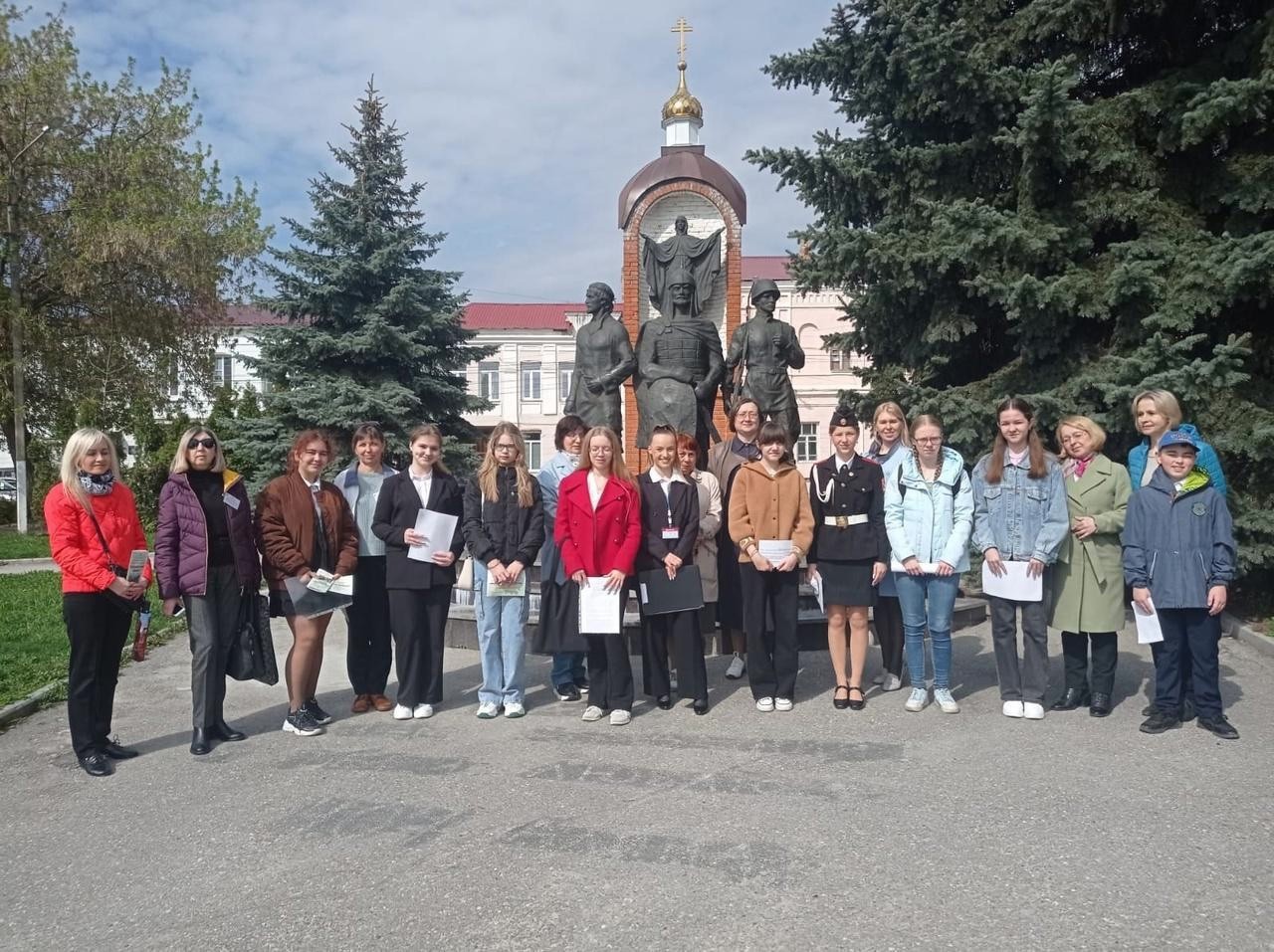 Елец образование города. Новости Елец. Конкурс юных экскурсоводов.