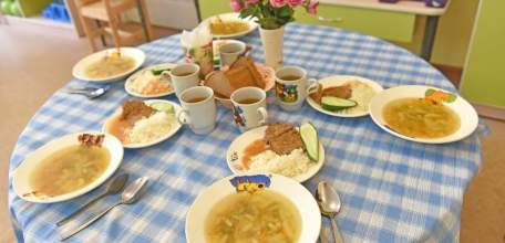 В результате принятых прокуратурой Елецкого района мер устранены нарушения при организации питания воспитанников двух детских садов