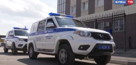 Портреты ветеранов на автомобилях: сотрудники полиции поддержали новый формат «Бессмертного полка»