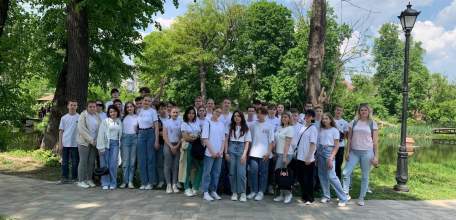 В Ельце прошла интерактивная выставка-фестиваль молодёжных объединений промо-тур "Область возможностей"