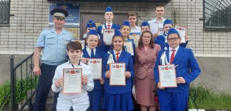 Лучшие ЮИДовцы Ельца получили награды от сотрудников Госавтоинспекции города