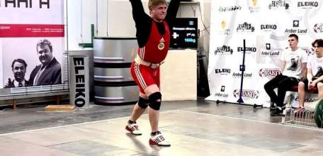 Студент ЕГУ им. И.А. Бунина стал серебряным призером всероссийского турнира по тяжелой атлетике «Янтарная штанга – 2023»