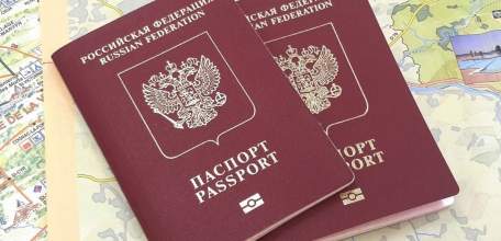 ОМВД России по городу Ельцу о выдаче заграничных паспортов