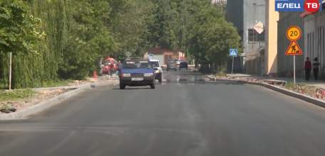 Новые места парковки и тротуары: ремонт улицы Ани Гайтеровой и площади Победы вышел на финальную