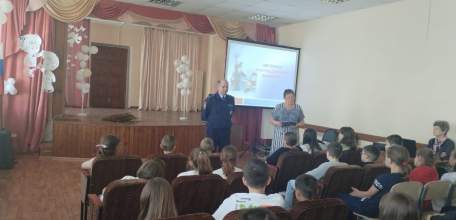 Мероприятие ГИБДД «Внимание-дети!» в пришкольном лагере школы № 15 г. Ельца