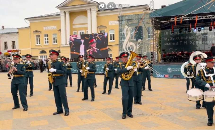 Ельчане и гости города оценили талант и креатив духовых оркестров на IX Музыкальном фестивале Т.Н.Хренникова