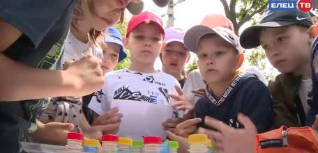 «Безопасное колесо»: в детском парке имени Бориса Лесюка прошла квест-игра по правилам ПДД