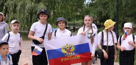 В Петровском парке состоялся патриотический фестиваль "Россия в моем сердце"