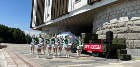 На Поклонной Горе в Москве состоялась концертная программа Федерального проекта "Парк Победы. Первый патриотический"