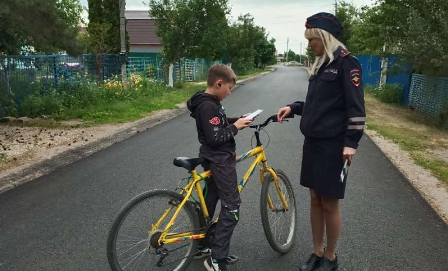 Родительский патруль совместно с Госавтоинспекцией провели рейд по выявлению нарушений ПДД велосипедистами