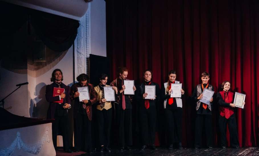 8 июля в МАУ «Драматический театр г. Ельца Бенефис» завершился 29-й театральный сезон