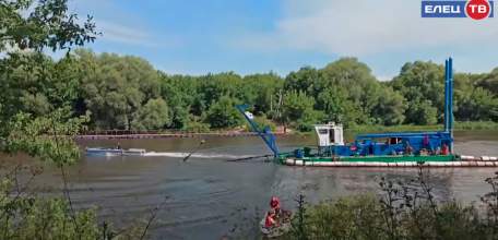 Быстрая Сосна станет глубже: русло от понтонного до автомобильного моста углубит земснаряд