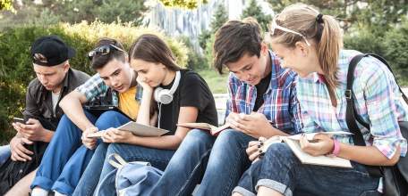 Правила поведения несовершеннолетних в общественных местах