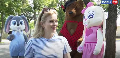 Дело в куклах: ельчанка Елена Щедрина оформила соцконтракт на организацию праздников