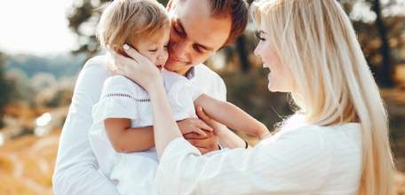 Единовременное пособие при передаче ребенка на воспитание в семью получили более 100 семей Липецкой области