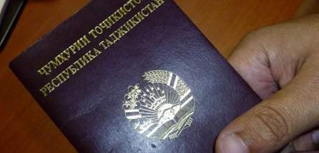 Прокурор г. Ельца направил в суд уголовное дело, возбужденное по факту незаконной регистрации гражданина Таджикистана по месту пребывания на территории России