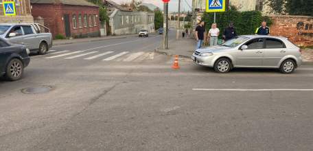 ДТП в Ельце: наезд на пешехода на ул. К. Маркса