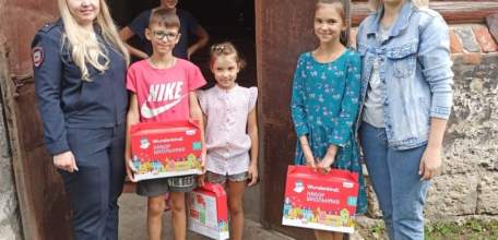 В Ельце полицейские присоединились к акции МВД России  «Помоги пойти учиться»