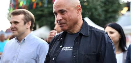 Игорь Артамонов поздравил Елец с 877-летием