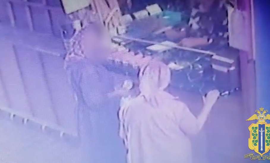 Полицейскими раскрыта кража денег у женщины в одном из храмов Ельца