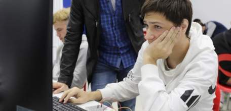 Елецкие студенты узнали, как управлять станками с помощью языка программирования