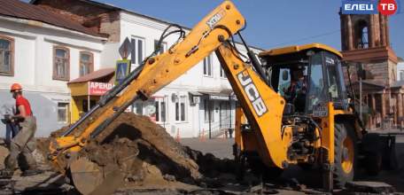 Ситуация под личным контролем главы: в Ельце продолжаются ремонтные работы на улице К. Маркса