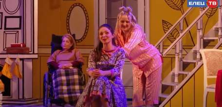 Кто убил Марселя? Драмтеатр «Бенефис» открыл 30-й сезон премьерой «Восемь любящих женщин»