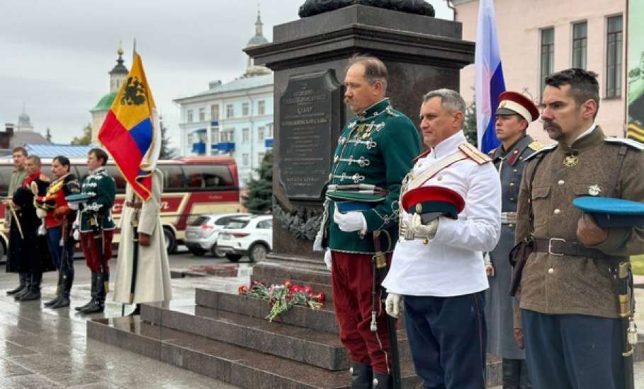 Сегодня в городе проходит событийный фестиваль «В гостях у Нежинских гусар»