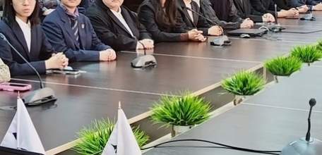 12 октября в Елецкий государственный университет им. И.А. Бунина прибыла делегация студентов из Китая