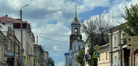 Пристройку из газосиликатных кирпичей к дому середины XIX века придётся снести