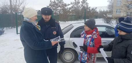 Перед предстоящим Днём матери ГИБДД Ельца провела открытый урок