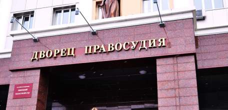 Житель Ельца добился компенсации за удержание карты банкоматом