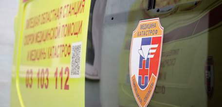 Жена, дочь и сын погибшего в траншее каменщика получили 1,5 миллиона рублей