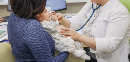 Как будут работать государственные поликлиники Липецкой области на новогодних праздниках