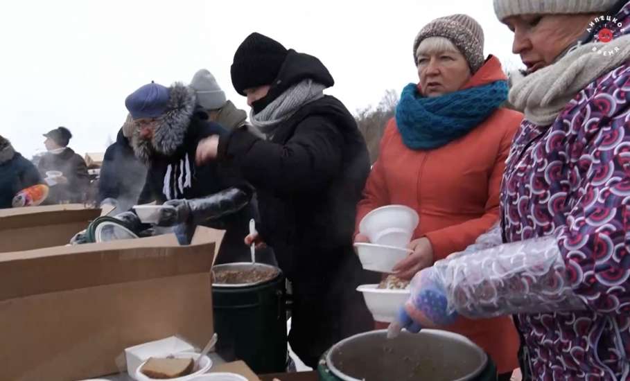 В ДЕРЕВНЕ МАСЛОВКА ДАНКОВСКОГО РАЙОНА ПРОШЁЛ ТРАДИЦИОННЫЙ ПРАЗДНИК РУССКОЙ ПСОВОЙ ОХОТЫ