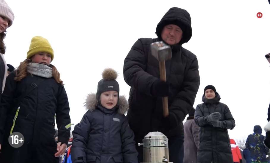 В ДЕРЕВНЕ МАСЛОВКА ДАНКОВСКОГО РАЙОНА ПРОШЁЛ ТРАДИЦИОННЫЙ ПРАЗДНИК РУССКОЙ ПСОВОЙ ОХОТЫ