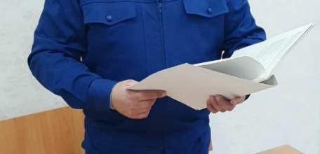 В Ельце за взятку осудили бывшего юрисконсульта УКСа